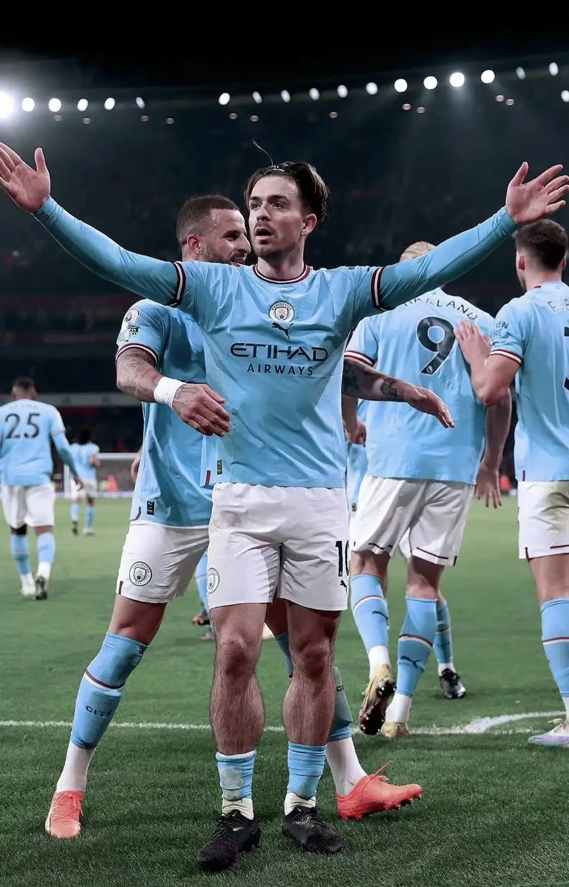 爱游戏-意甲赛程吃紧，曼城清晨战术微调，底气十足，更衣室氛围转暖(意甲尤文图斯vs拉齐奥)